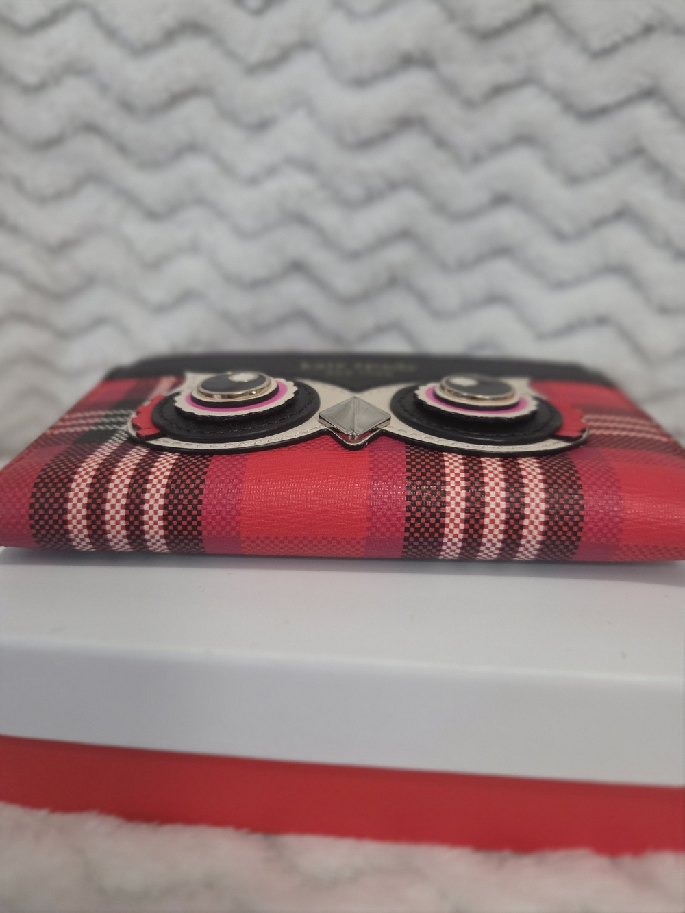 kate spade Blinks Red Plaid Owl Zip Card Holder New In Box - Picture 3 of 6